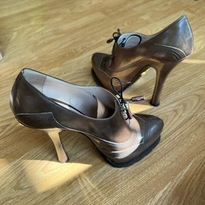 Prada lace up platform pump